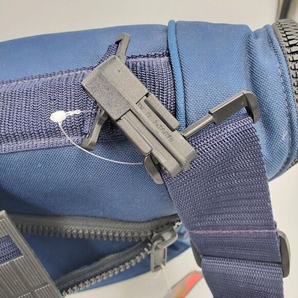 Atlanta Braves Garment Bag Folding Blue Embroidered Custom Sahara Never Used - Picture 6 of 12